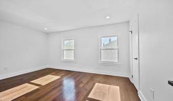 10222 ARIZONA Cir 18, Bethesda, MD 20817