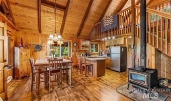 9788 Brian Way, Cascade, ID 83611