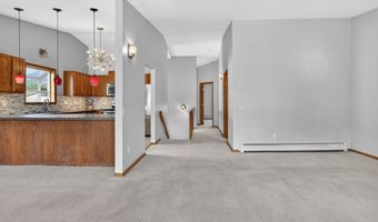 8450 Brookridge Dr, Anchorage, AK 99504