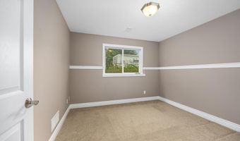 11108 Creekside Dr, Allendale, MI 49401