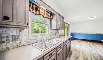 1980 Old Farm St, Ashtabula, OH 44004