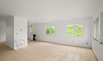 3360 WAWAE Rd, Kalaheo, HI 96741