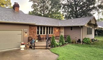 3050 Gaineswood Ave, Baxter Springs, KS 66713