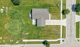 5363 Windfield Dr, Allendale, MI 49401