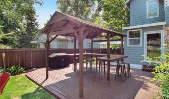 705 38th St, Des Moines, IA 50312