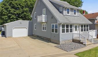 214 Lake Ave, Ashtabula, OH 44004