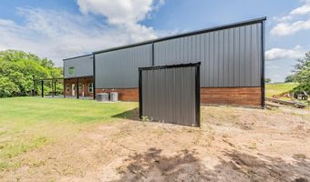 460 Rolling Hills Blvd, Alvord, TX 76225