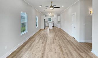 56 Good St, Bay St. Louis, MS 39520