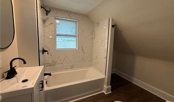 404 Noah Ave, Akron, OH 44320