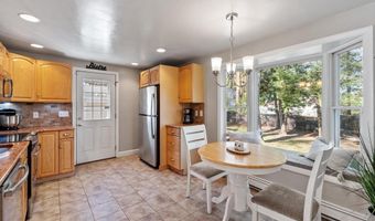 289 South Rd, Bedford, MA 01730
