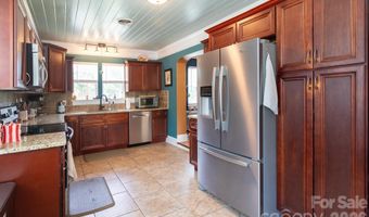 4031 Langhorne Ave, Charlotte, NC 28205