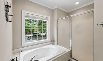 105 Telfair Ct, Athens, GA 30606