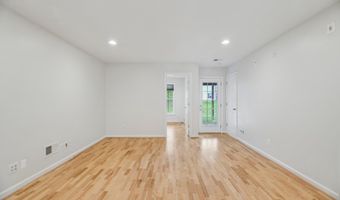 43847 TATTINGER Ter, Ashburn, VA 20148