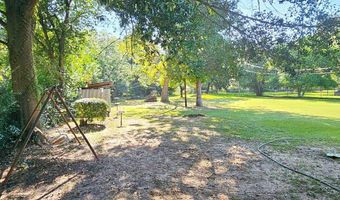 5902 WOODCLIFF St, Albany, GA 31721