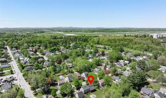15 Fairfax St, Bangor, ME 04401