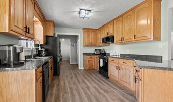 1032 E Main St, Albertville, AL 35951