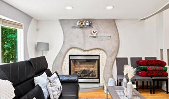 17 Basswood Ct, Albrightsville, PA 18210