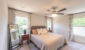 5 Arran Ln, Bella Vista, AR 72715