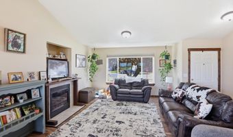 1038 S WEST Dr, Airway Heights, WA 99001