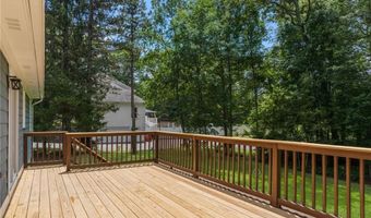 14 Bishop Hill Rd, Johnston, RI 02919