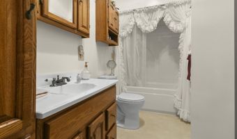 1532 34th St, Allegan, MI 49010