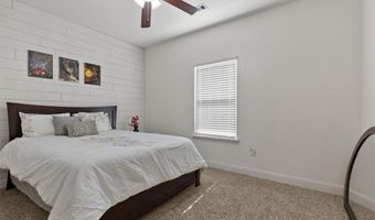 3900 SW Layton Rd, Bentonville, AR 72713