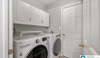 5502 Tanglewood Ln, Allentown, PA 18106