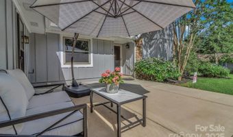 5 Fairway Dr, Arden, NC 28704