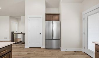 4051 SADDLEBACK Ln, Cheyenne, WY 82001