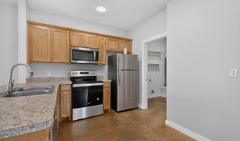 213 S Baugh St, Alvarado, TX 76009