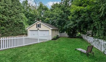 55 Woodland Ave, Allendale, NJ 07401