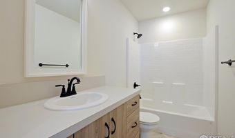 1039 Spartan Ave, Berthoud, CO 80513