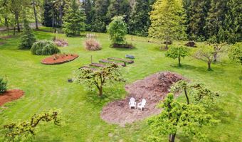 23751 SCHULTZ Rd, Aurora, OR 97002