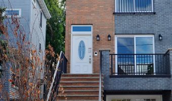 92 W 6TH St, Bayonne, NJ 07002