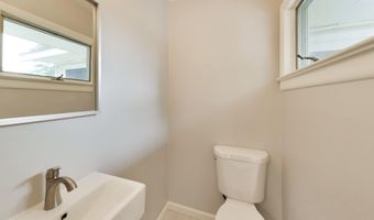7217 WILBURDALE Dr, Annandale, VA 22003