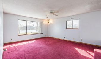 150 Yacht Club Cir, Altamont, MO 64640