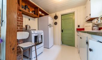 26 Don Gerry Rd, Bristol, NH 03222