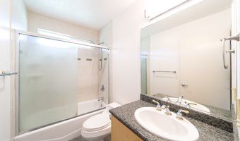 955 KUKUAU St, Hilo, HI 96720