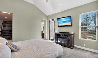 3181 Goldenspur Dr, Camarillo, CA 93010