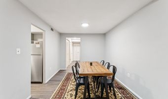 3376 WOODBURN Rd 23, Annandale, VA 22003