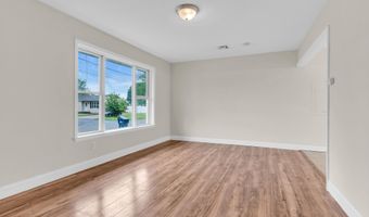 1152 Longboat Ave, Beachwood, NJ 08722