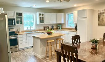 6947 205th Trl, Albia, IA 52531