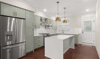 626 S EATON St, Baltimore, MD 21224