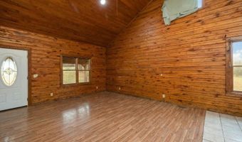 15562 Lawrence 1170, Aurora, MO 65605