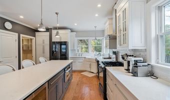 390 Iron Mine Hill Rd, North Smithfield, RI 02896