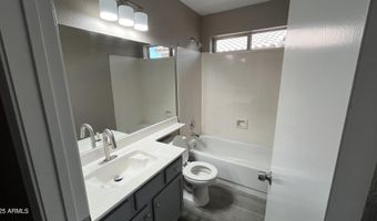 1690 E Countrywalk Ln, Chandler, AZ 85225