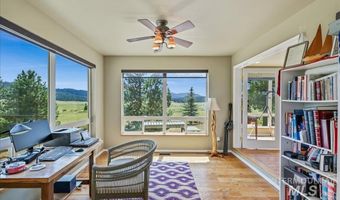 111 Ranch Cir, Cascade, ID 83611