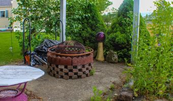 32 Hermanson St, Berlin, NH 03570