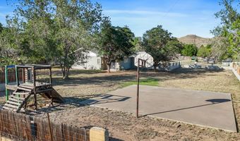 805 N 8th St, Alpine, TX 79830