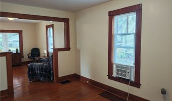 914 W 50th St, Ashtabula, OH 44004